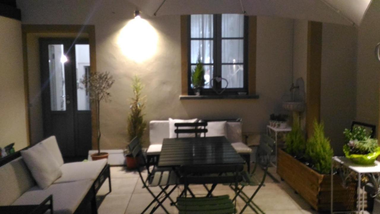 Piazza San Rocco Suite Art แวร์บาเนีย ภายนอก รูปภาพ