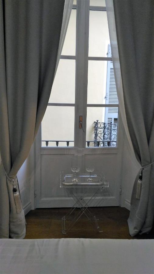 Piazza San Rocco Suite Art แวร์บาเนีย ภายนอก รูปภาพ