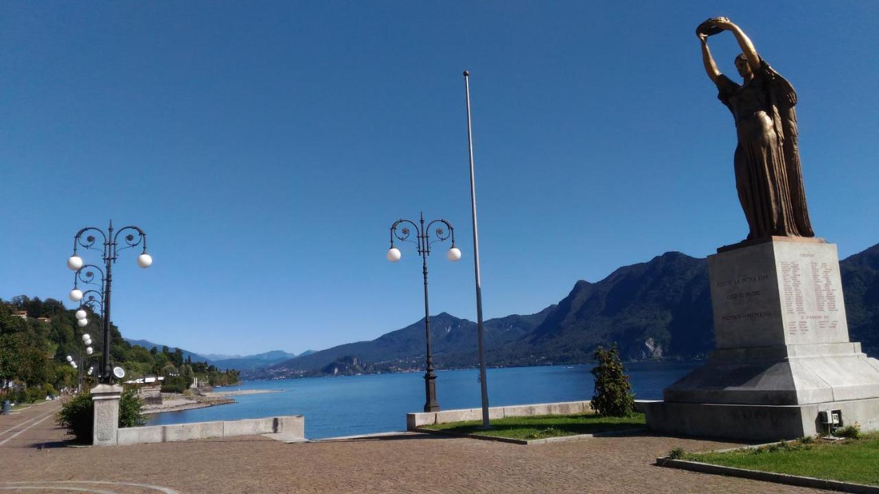 Piazza San Rocco Suite Art แวร์บาเนีย ภายนอก รูปภาพ