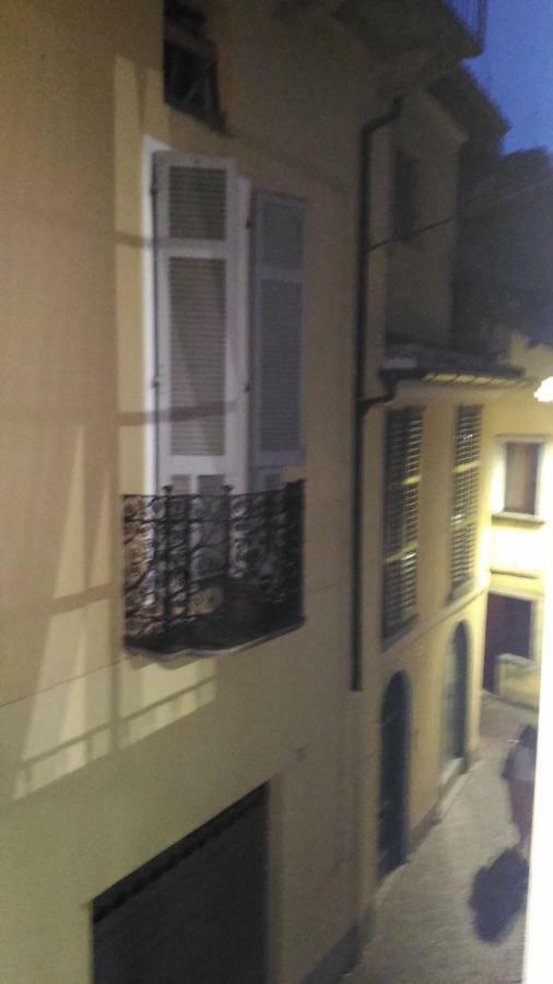 Piazza San Rocco Suite Art แวร์บาเนีย ภายนอก รูปภาพ